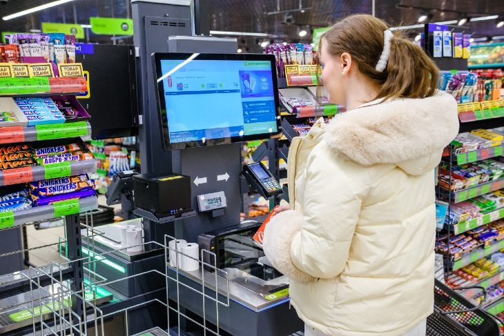 Похитила товаров более чем на 770 рублей: белоруска обманывала кассы самообслуживания — суд вынес приговор