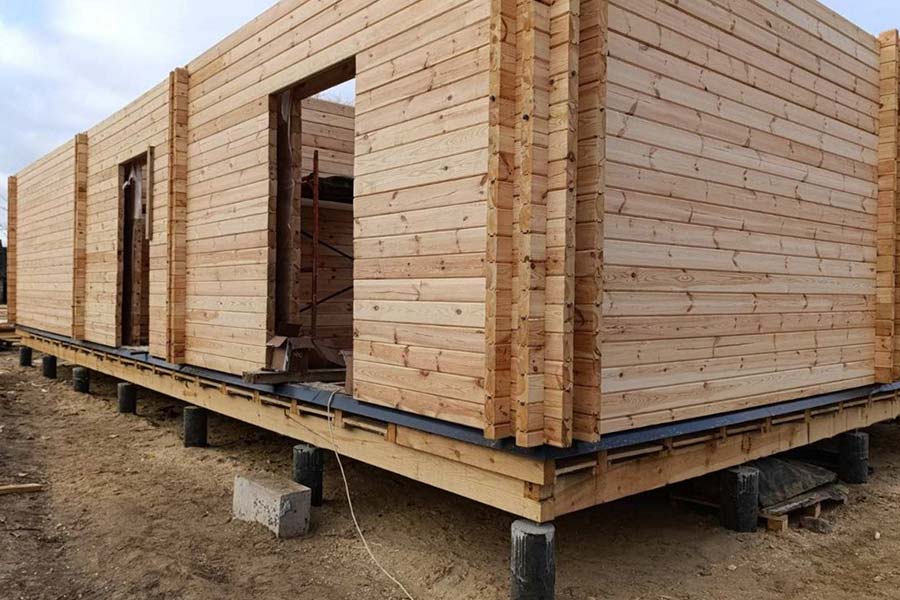 Кобринский опытный лесхоз производит домокомплекты площадью порядка 35 кв.м и 85 кв.м