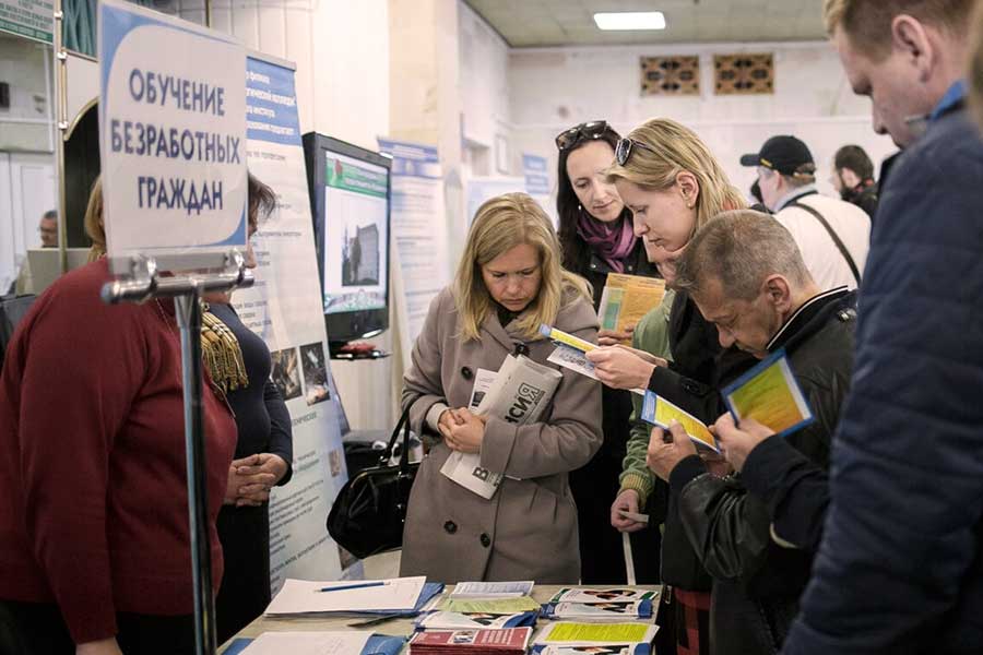 Профессиональная подготовка безработных в Кобрине: более 10 профессий, курсы и субсидирование предпринимательства