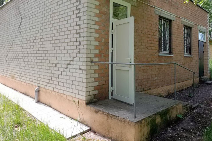 Здание бывшего ФАПа под Кобрином продадут на электронных торгах 29 сентября: начальная цена и условия