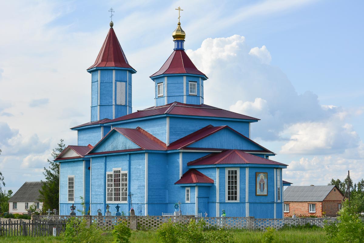 В храме Покрова Пресвятой Богородицы в д. Октябрь Кобринского района сломался газовый котёл. Нужна помощь