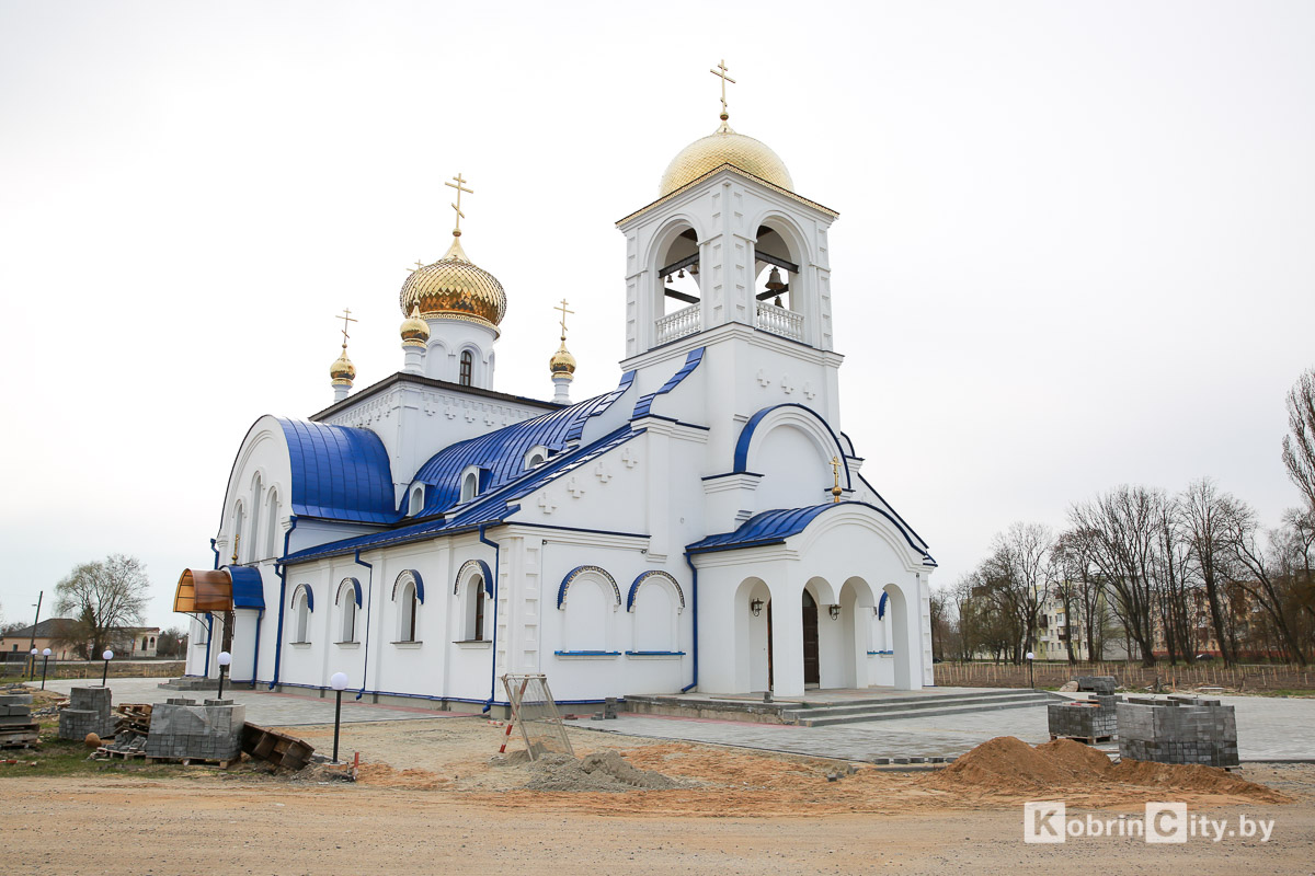 В Кобрине завершается строительство нового храма