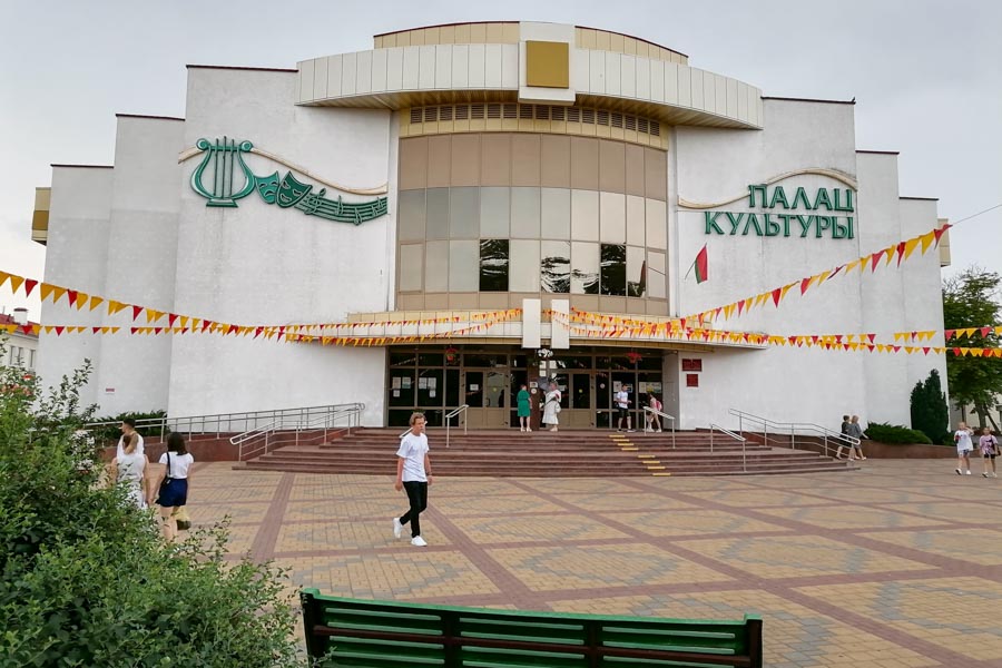 1 октября жители Кобринского района могут привиться от Covid-19 во Дворце культуры
