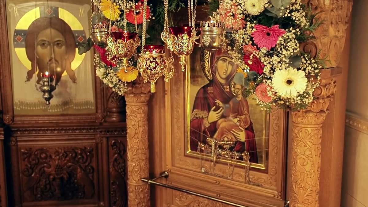 9 лет назад жители Кобрина и окрестностей обрели список иконы Божией Матери «Скоропослушница»
