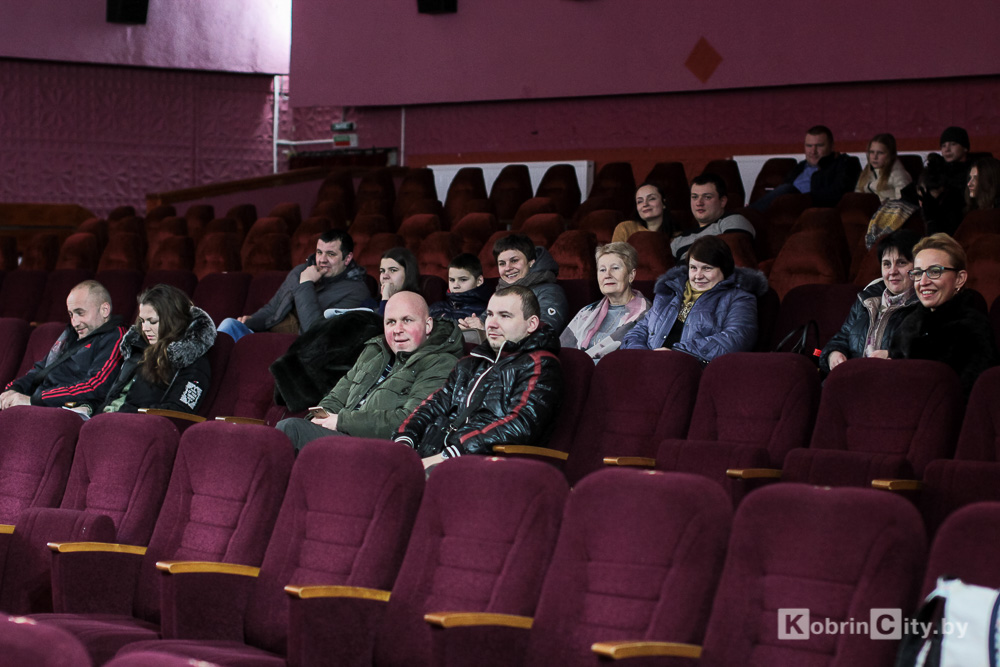 Кинотеатр «Радуга» разыграл планшет