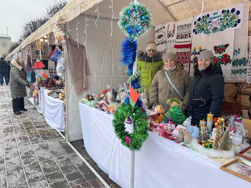 Чем удивляют мастера и подворья на фестивале-ярмарке «Берестейские сани-2025» в Кобрине