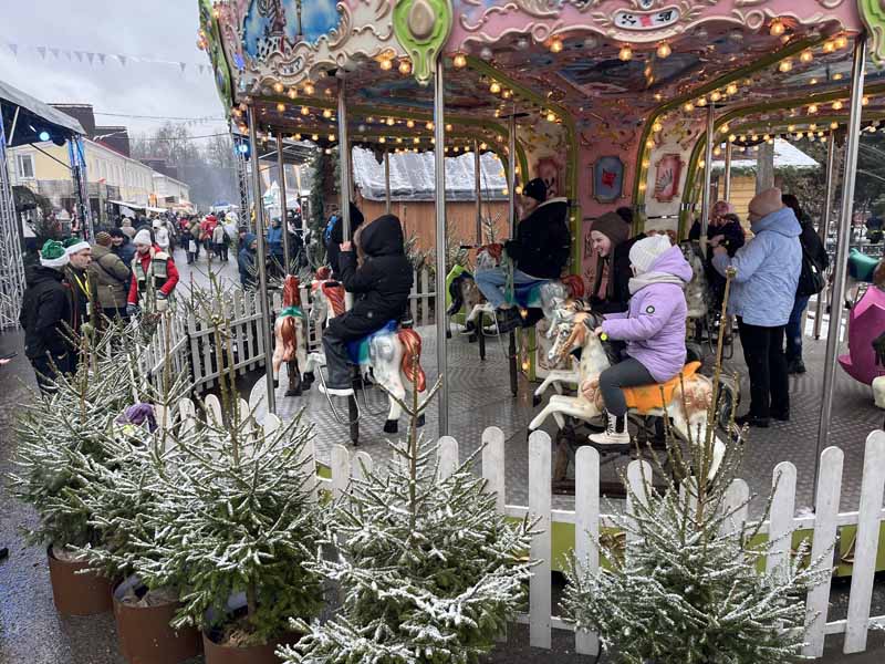 Чем удивляют мастера и подворья на фестивале-ярмарке «Берестейские сани-2025» в Кобрине