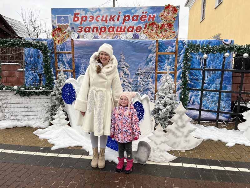Чем удивляют мастера и подворья на фестивале-ярмарке «Берестейские сани-2025» в Кобрине