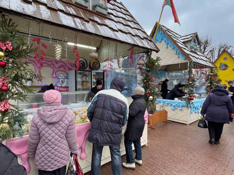 Чем удивляют мастера и подворья на фестивале-ярмарке «Берестейские сани-2025» в Кобрине