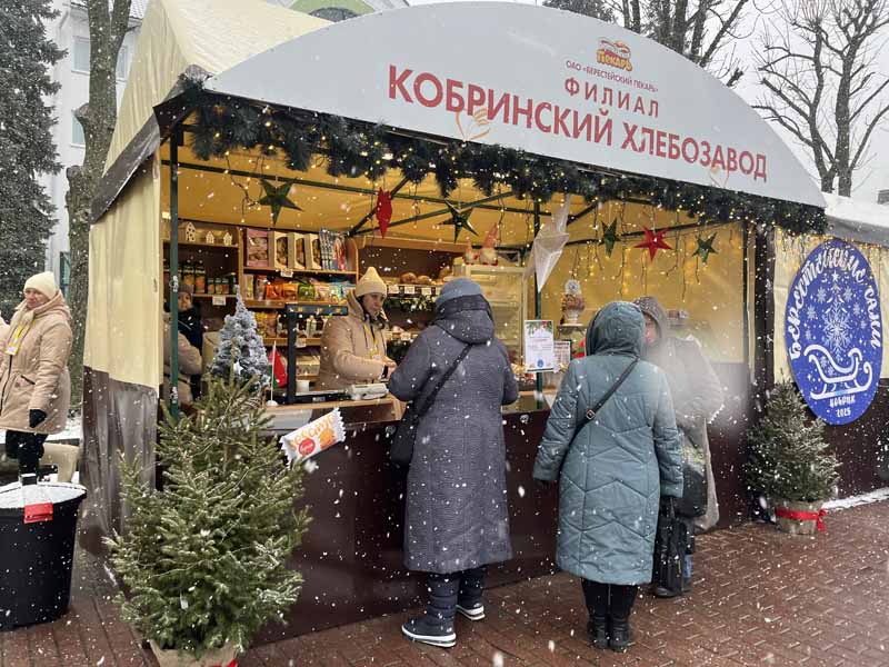 Чем удивляют мастера и подворья на фестивале-ярмарке «Берестейские сани-2025» в Кобрине