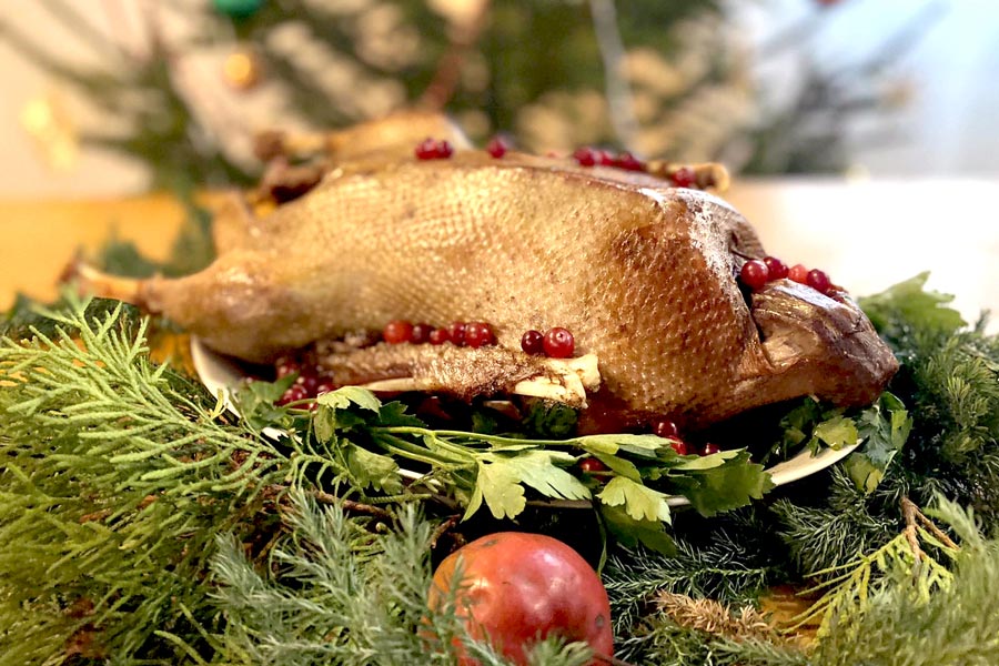 Запеченная утка в рукаве — рецепт вкуснейшего блюда на Рождество