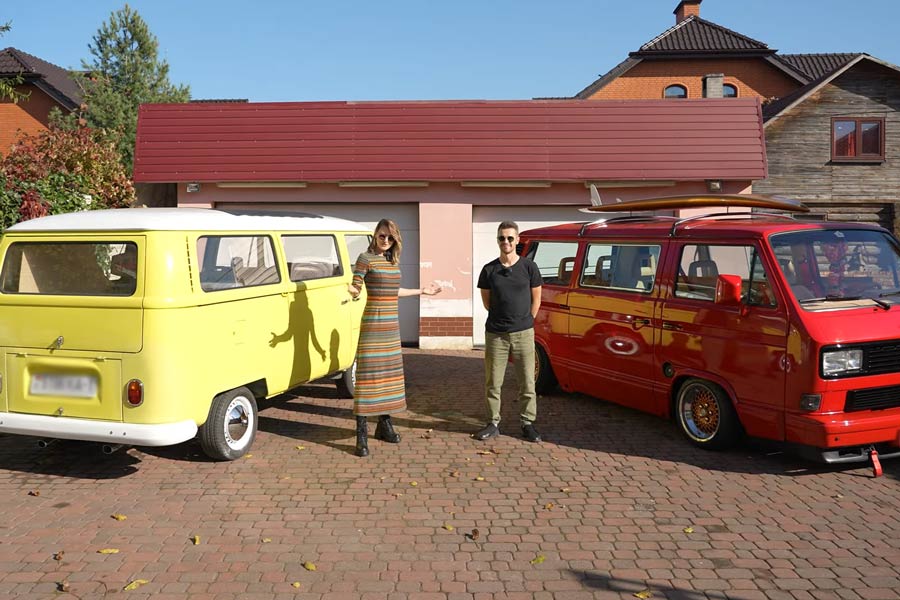 Была и скорой, и курятником: брестчанин рассказал, как восстанавливает Volkswagen T2 и Т3