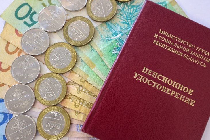 Работа на полставки уменьшает страховой стаж и снижает пенсию — разъяснение Минтруда