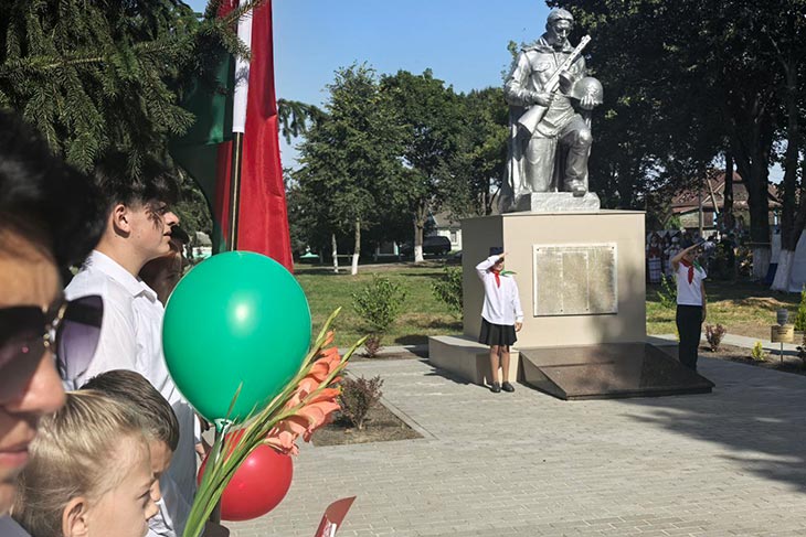 В Городце отмечают районный фестиваль-ярмарку тружеников села «Дажынкі-2025» — как проходит праздник