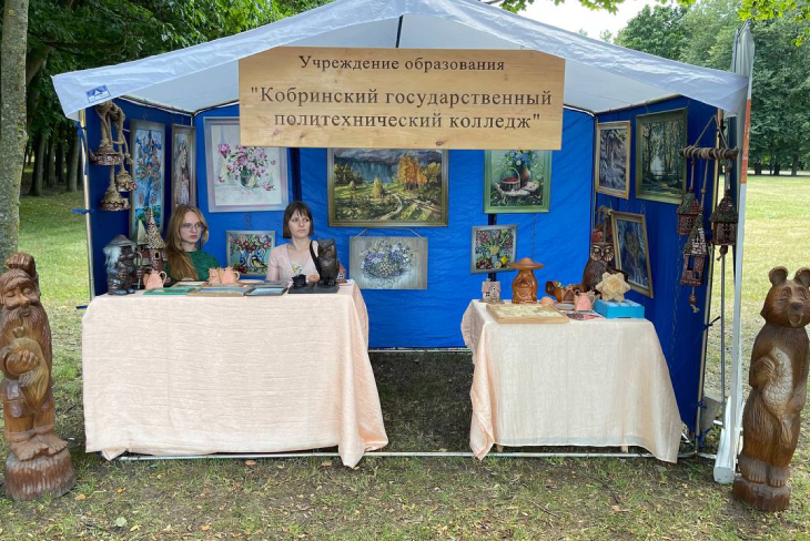 Кобрину исполнилось 736 лет — как жители отметили День города