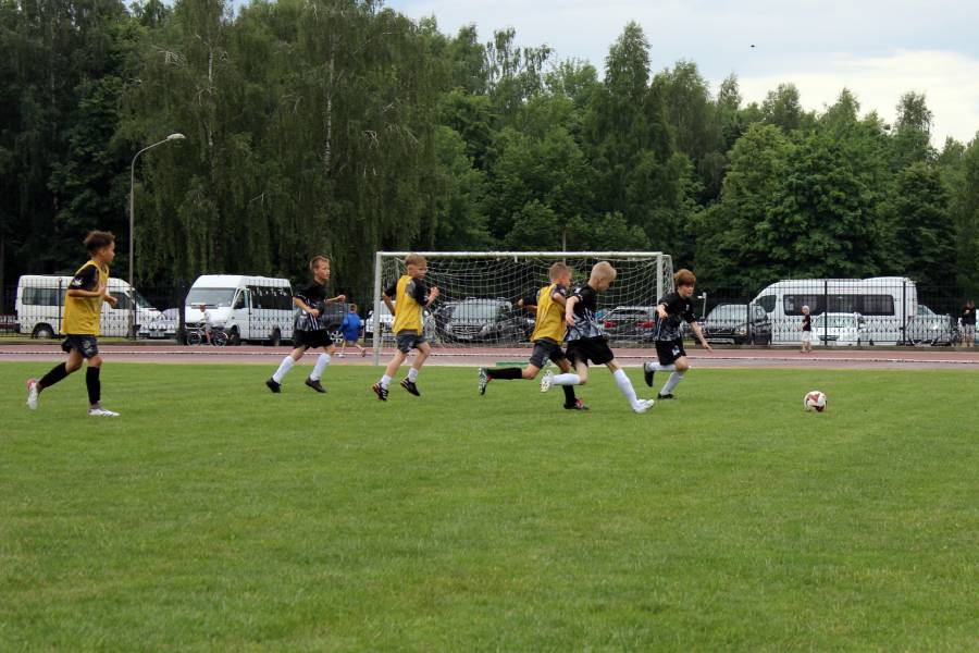В Кобрине прошел республиканский турнир по футболу Polesie Cup 2024 — кобринские ребята заняли II место