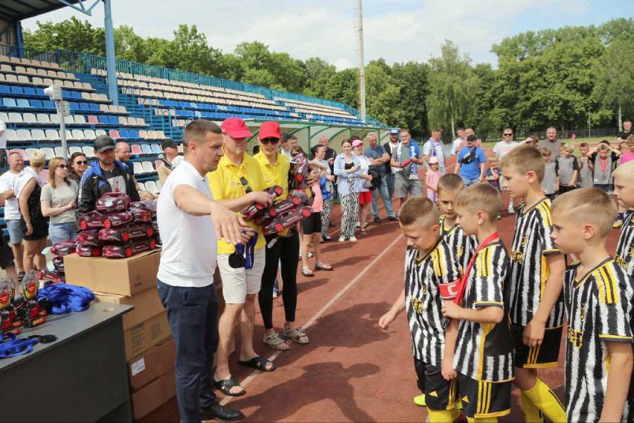 В Кобрине прошел республиканский турнир по футболу Polesie Cup 2024 — кобринские ребята заняли II место