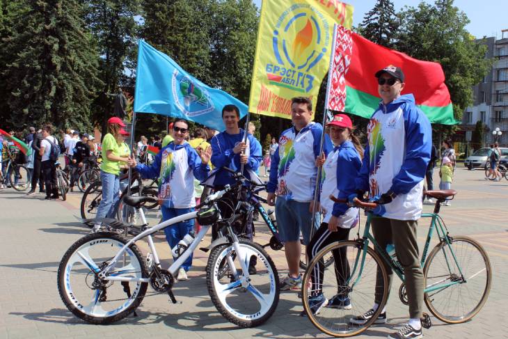 Как прошёл велофестиваль «Viva РОВАР – 2023» в Кобрине