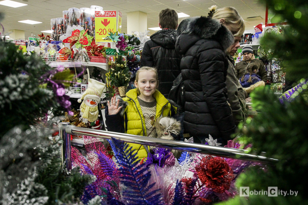 В Кобринском ТЦ «Полесье» прошла «Чёрная Пятница»