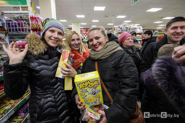 В Кобринском ТЦ «Полесье» прошла «Чёрная Пятница»
