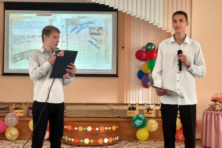 В Дивинском детском доме провели выпускников — 14 воспитанников отныне будут строить свою жизнь самостоятельно