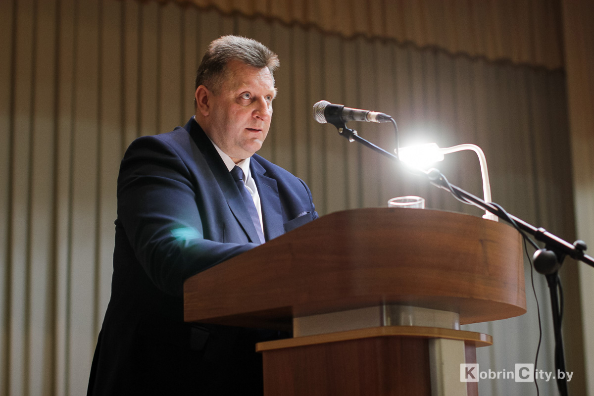председатель Кобринского РИК Михаил Гришкевич