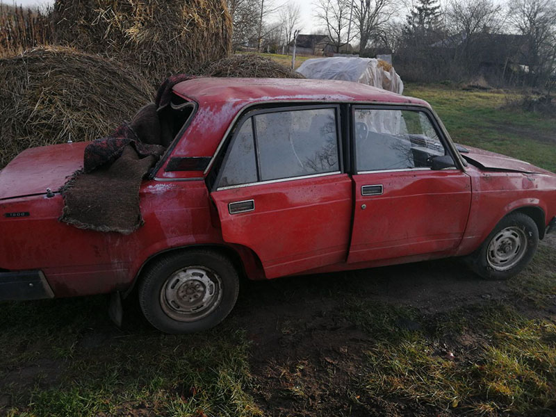 17 декабря в Кобринском районе произошло два ДТП — автомобили съехали в кювет. Пострадали три женщины