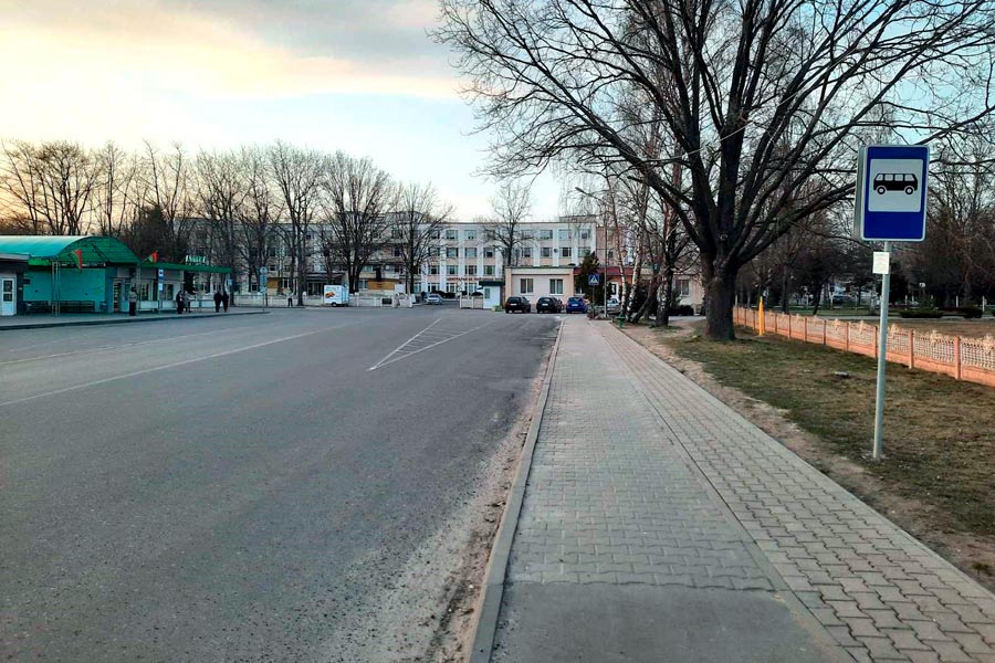 В Кобрине одежду пенсионерки зажало дверью автобуса, женщина травмирована. ГАИ ищет свидетелей