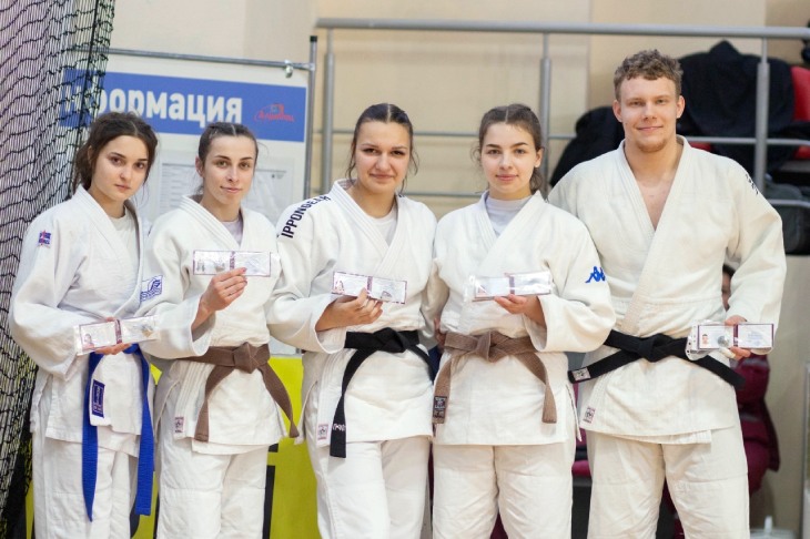 pervenstvo yniory 5