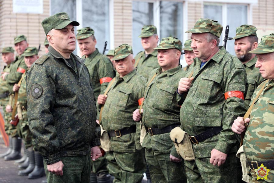 В Беларуси впервые в военных учениях задействовали народное ополчение 