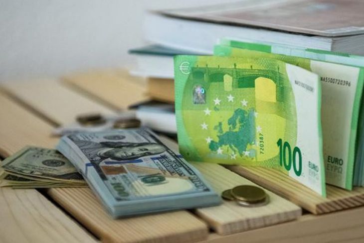 Банк БелВЭБ с 18 июля вводит изменения по выдаче наличных физлицам