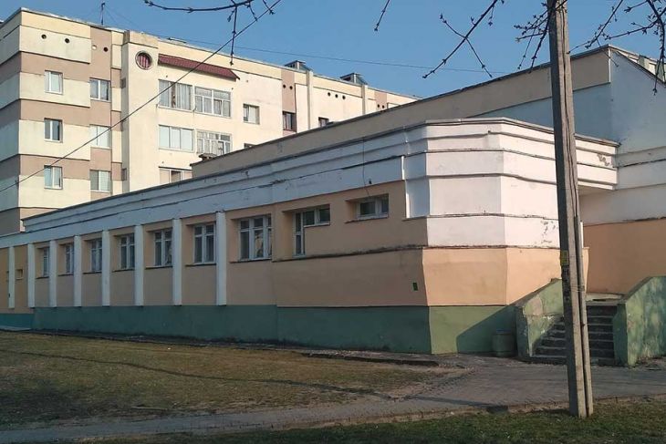 Помещение магазина по ул. Советской в Кобрине предлагают арендовать или купить — какие условия