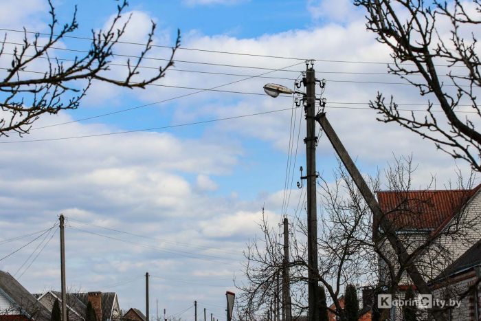 У кого не будет света с 11 по 15 марта — плановые отключения в Кобринском районе