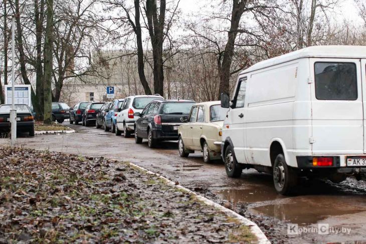 Белорусы в октябре могут пройти техосмотр со скидкой. Кому она положена?