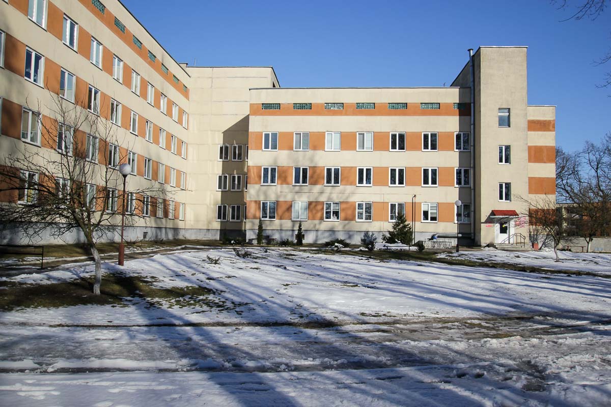 Кобринский роддом приобрёл новый аппарат для лечения ряда женских заболеваний радиоволнами